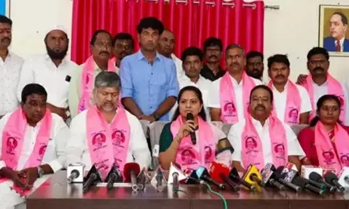 KCR का शासन आईफोन जैसा था, रेवंत का शासन चीनी फोन जैसा