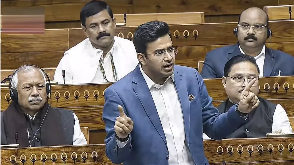 मेट्रो किराया वृद्धि: तेजस्वी सूर्या ने संसद में उठाई आवाज मेट्रो किराया वृद्धि: तेजस्वी सूर्या ने संसद में उठाई आवाज