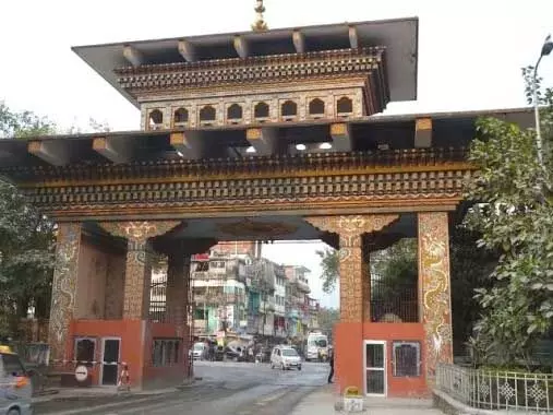 Sikkim : भूटान में निर्बाध प्रवेश के लिए फुएंत्शोलिंग सीमा क्रॉसिंग को ई-गेट मिलेंगे