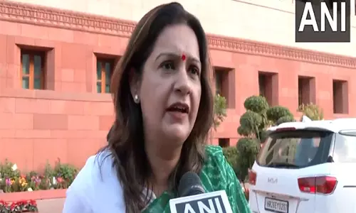 आईटी स्थायी समिति में मुद्दा उठाऊंगी: रणवीर अल्लाहबादिया विवाद पर Priyanka Chaturvedi आईटी स्थायी समिति में मुद्दा उठाऊंगी: रणवीर अल्लाहबादिया विवाद पर Priyanka Chaturvedi