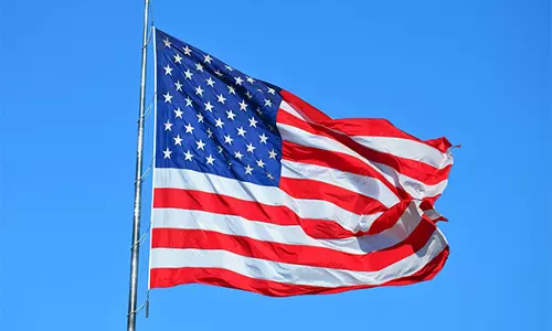 व्यापार, सुरक्षा और तकनीक से प्रेरित होकर US-India संबंध मजबूत हुए: सिंक्लेयर चेयरमैन व्यापार, सुरक्षा और तकनीक से प्रेरित होकर US-India संबंध मजबूत हुए: सिंक्लेयर चेयरमैन
