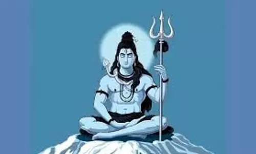 MahaShivratri 2025: महाशिवरात्रि के दिन भोलेनाथ को अर्पित करें ये 5 चीजें, जीवन में होगी खूब तरक्की
