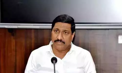 Andhra: मंत्री ने काइपा सड़कों के लिए 2 करोड़ रुपये मंजूर किए Andhra: मंत्री ने काइपा सड़कों के लिए 2 करोड़ रुपये मंजूर किए