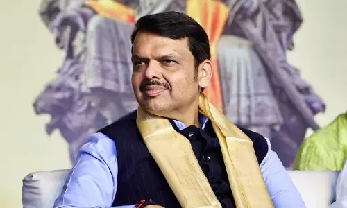 Maharashtra CM: 3 शिवसेना यूबीटी नेताओं के साथ बैठक ने भौंहें चढ़ा दी