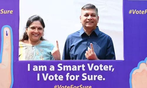 निकाय चुनाव 2025, मुख्य सचिव अमिताभ जैन ने किया अपने मताधिकार का प्रयोग निकाय चुनाव 2025, मुख्य सचिव अमिताभ जैन ने किया अपने मताधिकार का प्रयोग