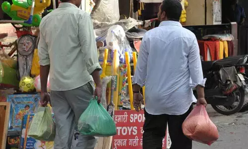 Himachal: प्लास्टिक बैगों पर सरकार की नीति में बदलाव से विवाद