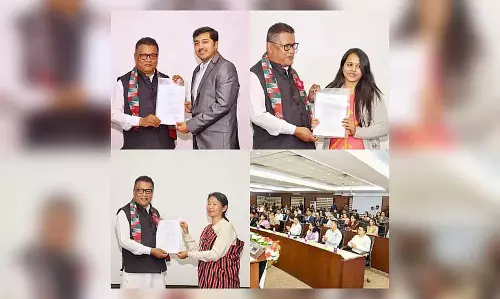 Assam के मंत्री रनोज पेगु ने नवनियुक्त सहायक प्रोफेसरों को नियुक्ति पत्र सौंपे