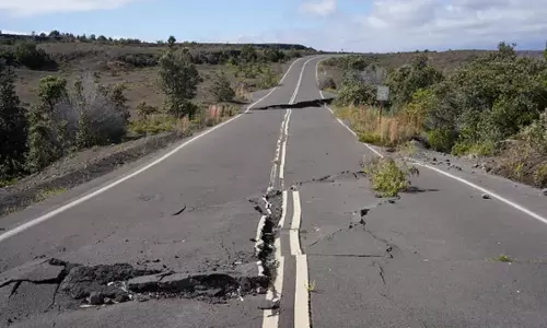 Earthquakes: पृथ्वी क्यों घूमती है, इसके बारे में रोचक तथ्य Earthquakes: पृथ्वी क्यों घूमती है, इसके बारे में रोचक तथ्य