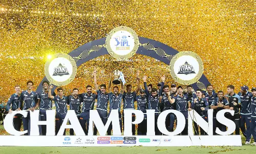 IPL 2025: गुजरात टाइटन्स को मिलेगा नया मालिक IPL 2025: गुजरात टाइटन्स को मिलेगा नया मालिक