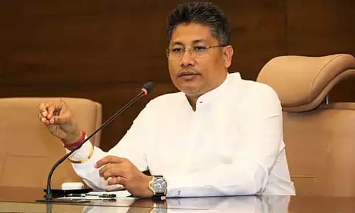 Assam : मंत्री पीयूष हजारिका ने सोनितपुर, बिस्वनाथ के लिए