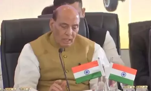 Rajnath Singh ने कहा, सीमाओं की सुरक्षा और आंतरिक सुरक्षा के बीच का अंतर धुंधला होता जा रहा Rajnath Singh ने कहा, सीमाओं की सुरक्षा और आंतरिक सुरक्षा के बीच का अंतर धुंधला होता जा रहा