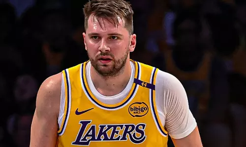 Luka Doncic ने लॉस एंजिल्स वाइल्डफायर रिलीफ के लिए 4.15 करोड़ दान किए