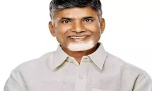 Andhra CM ने आदिवासियों को भरोसा दिलाया कि 1/70 कानून को निरस्त करने का कोई इरादा नहीं है Andhra CM ने आदिवासियों को भरोसा दिलाया कि 1/70 कानून को निरस्त करने का कोई इरादा नहीं है