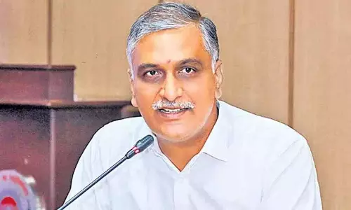 Harish परेशान गांडीपेट निवासियों की मदद के लिए आगे आए