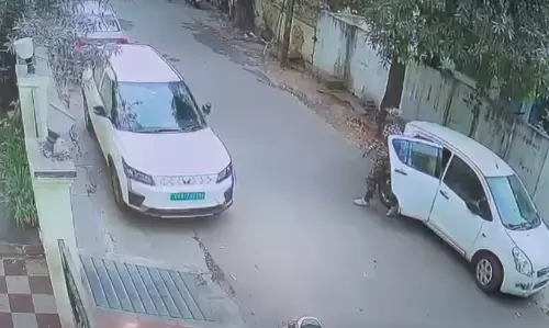 60 लाख की डकैती का VIDEO, पुलिस प्रशासन के उड़े होश