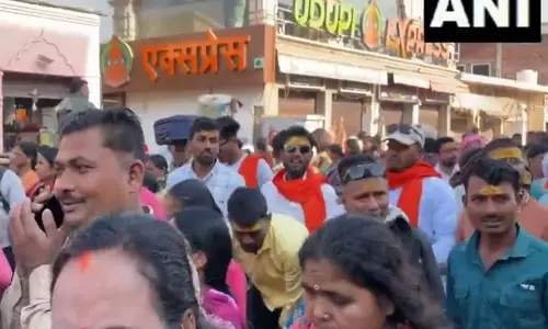 महाकुंभ स्नान के बाद Ayodhya में श्री राम मंदिर में श्रद्धालुओं का तांता लगा हुआ है महाकुंभ स्नान के बाद Ayodhya में श्री राम मंदिर में श्रद्धालुओं का तांता लगा हुआ है