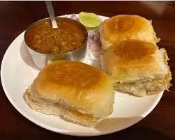 Pav Bhaji Recipe: मिनटों में बनाएं पाव भाजी Pav Bhaji Recipe: मिनटों में बनाएं पाव भाजी