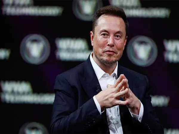 Elon Musk ने लिंग विचारधारा वेब पेजों पर जज के फैसले की आलोचना की, इसे बेतुका बताया