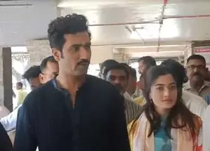 Rashmika, Vicky ने ‘छावा’ की रिलीज से पहले शिरडी में आशीर्वाद लिया