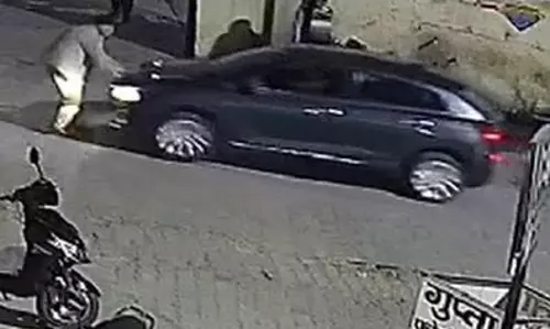 Haryana: एक व्यक्ति ने सब-इंस्पेक्टर और अन्य पुलिसकर्मियों को  कार से कुचलने की कोशिश की