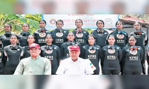 Kerala: प्रशिक्षण समाप्त, भारत की पहली महिला स्कूबा डाइविंग टीम तैयार Kerala: प्रशिक्षण समाप्त, भारत की पहली महिला स्कूबा डाइविंग टीम तैयार