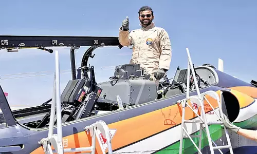 Andhra: केंद्रीय नागरिक उड्डयन मंत्री किंजरापु राम मोहन ने उड़ान भरी