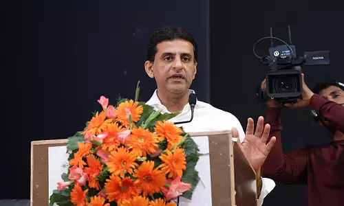 बेंगलुरू के समग्र विकास के लिए नागरिकों से सुझाव एकत्रित करना: Rizwan Arshad बेंगलुरू के समग्र विकास के लिए नागरिकों से सुझाव एकत्रित करना: Rizwan Arshad