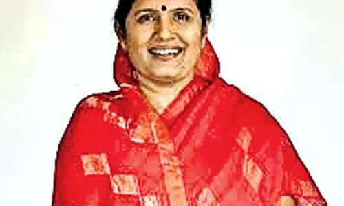 Deputy CM : माताओं से संबंधित मामलों की सुनवाई के लिए जल्द ही विशेष अदालतें खोलने की तैयारी Deputy CM : माताओं से संबंधित मामलों की सुनवाई के लिए जल्द ही विशेष अदालतें खोलने की तैयारी