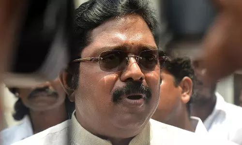 स्टालिन की धर्मनिरपेक्ष सरकार में फासीवादी ताकतों के लिए प्रवेश वर्जित: PK Shekhar Babu स्टालिन की धर्मनिरपेक्ष सरकार में फासीवादी ताकतों के लिए प्रवेश वर्जित: PK Shekhar Babu