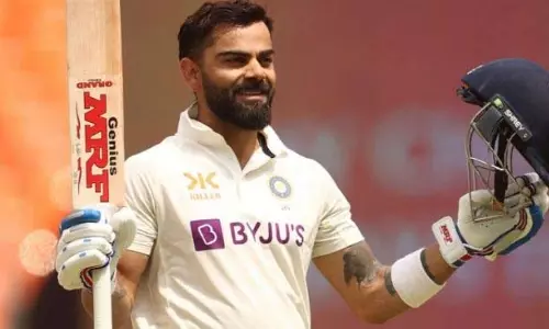 विराट कोहली दुनिया के सर्वश्रेष्ठ खिलाड़ी हैं: क्रिस गेल विराट कोहली दुनिया के सर्वश्रेष्ठ खिलाड़ी हैं: क्रिस गेल