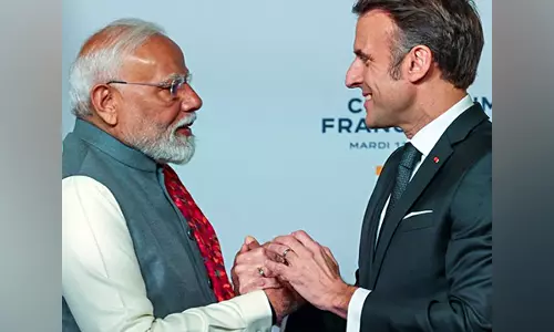 AI पेरिस शिखर सम्मेलन ने डिजिटल विभाजन को संबोधित करने के लिए मंच लॉन्च किया
