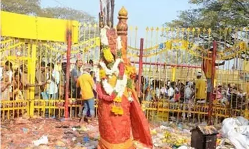 Mulugu जिले में मिनी मेदाराम यात्रा चल रही