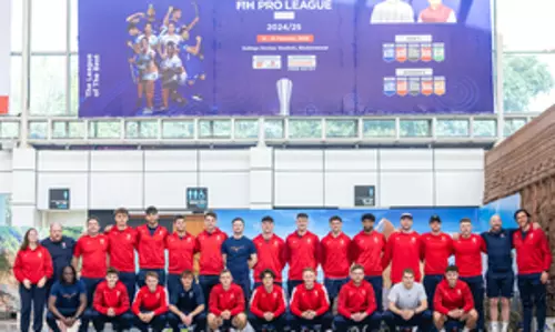 इंग्लैंड की पुरुष हॉकी टीम FIH प्रो लीग मैचों के लिए भुवनेश्वर पहुंची इंग्लैंड की पुरुष हॉकी टीम FIH प्रो लीग मैचों के लिए भुवनेश्वर पहुंची