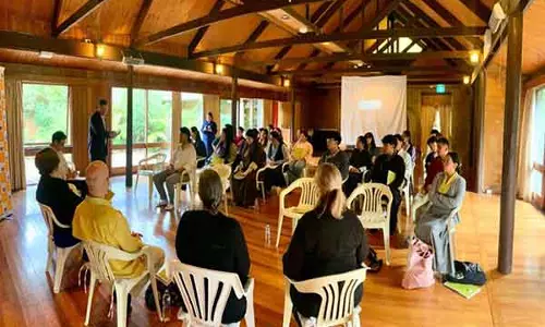 युवाओं को वकालत के लिए सशक्त बनाने के लिए Australia में तिब्बती नेतृत्व कार्यशाला शुरू हुई