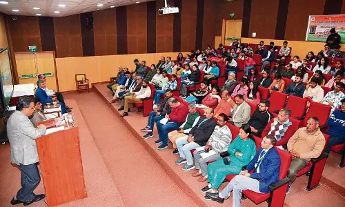 Haryana : कैम्पस नोट्स संविधान पर कार्यक्रम आयोजित