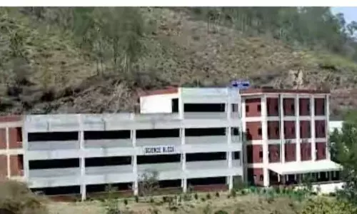 Himachal: अर्की कॉलेज में एक बास्केटबॉल कोर्ट और एक जिम Himachal: अर्की कॉलेज में एक बास्केटबॉल कोर्ट और एक जिम