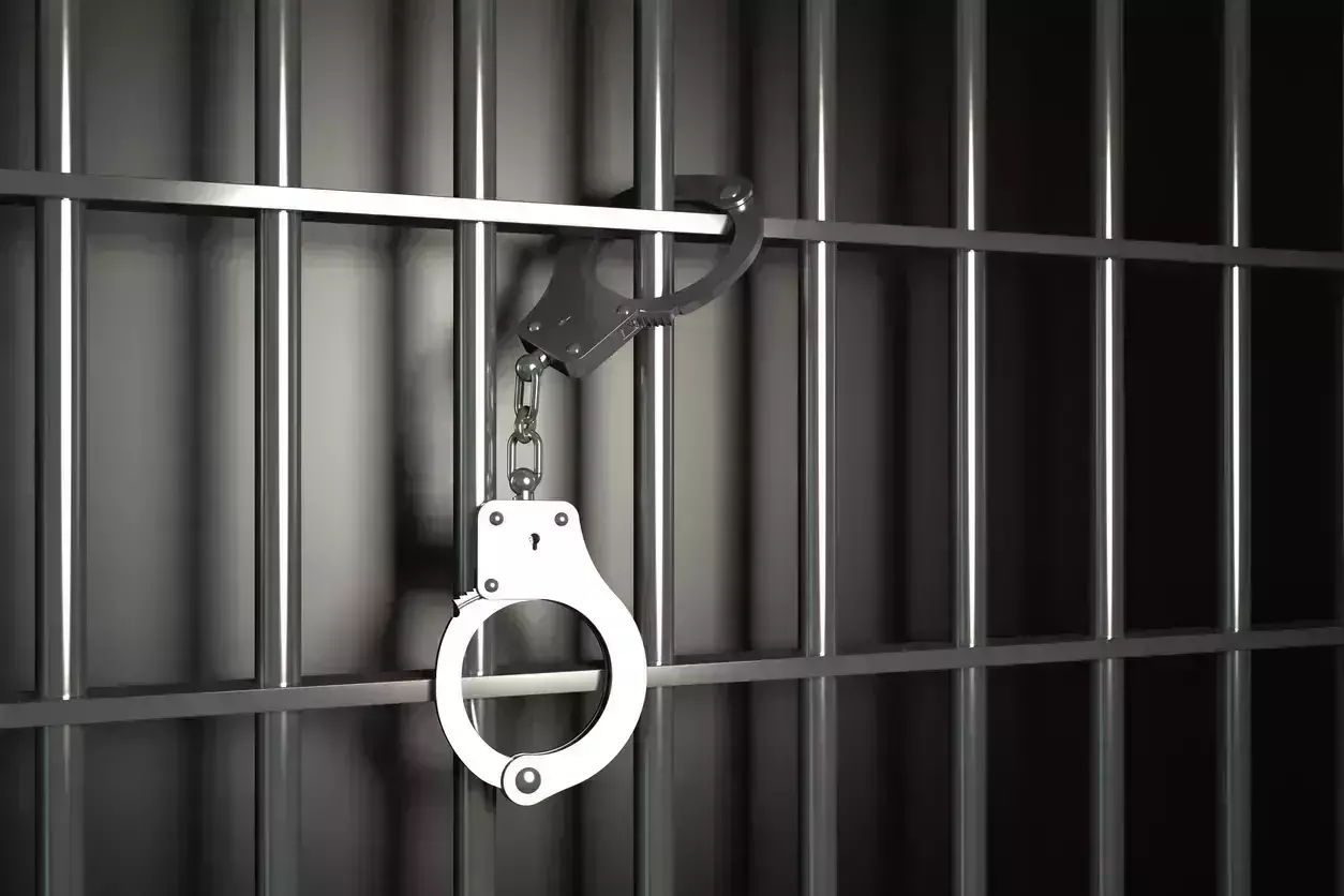 Chhatarpur: पेट्रोल पंप पर रंगदारी दिखाना पड़ा महंगा, चार आरोपी गिरफ्तार Chhatarpur: पेट्रोल पंप पर रंगदारी दिखाना पड़ा महंगा, चार आरोपी गिरफ्तार