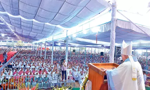 Andhra: गुनाडाला मरियमता महोत्सव संपन्न हुआ