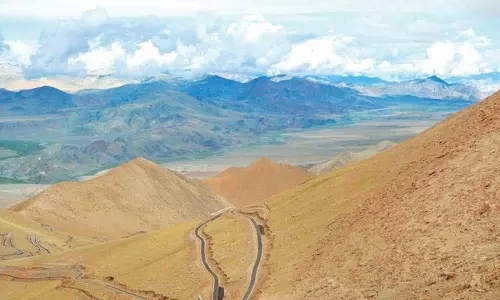 Ladakh के गर्म झरने 15 जून से युद्धक्षेत्र पर्यटन के लिए खुलेंगे