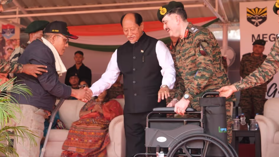 Nagaland : दीमापुर में पूर्व सैनिकों के लिए मेगा रैली आयोजित Nagaland : दीमापुर में पूर्व सैनिकों के लिए मेगा रैली आयोजित