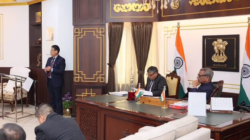 Sikkim : नामग्याल तिब्बतोलॉजी संस्थान ने राजभवन में कार्यकारी बोर्ड-सामान्य परिषद की बैठक Sikkim : नामग्याल तिब्बतोलॉजी संस्थान ने राजभवन में कार्यकारी बोर्ड-सामान्य परिषद की बैठक