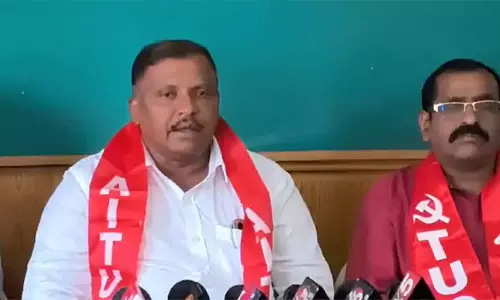Telangana: ऑटो चालक संघ ने राज्यव्यापी विरोध प्रदर्शन का आह्वान किया Telangana: ऑटो चालक संघ ने राज्यव्यापी विरोध प्रदर्शन का आह्वान किया
