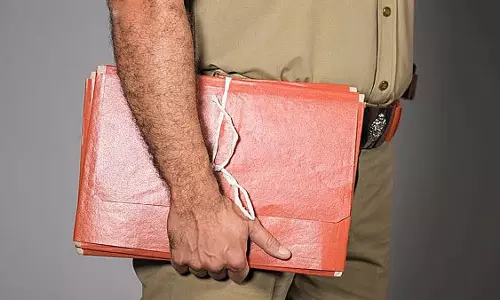 उत्पीड़न की शिकायत के बाद पुलिस ने उर्दू मीडियम स्कूल के के खिलाफ मामला दर्ज किया