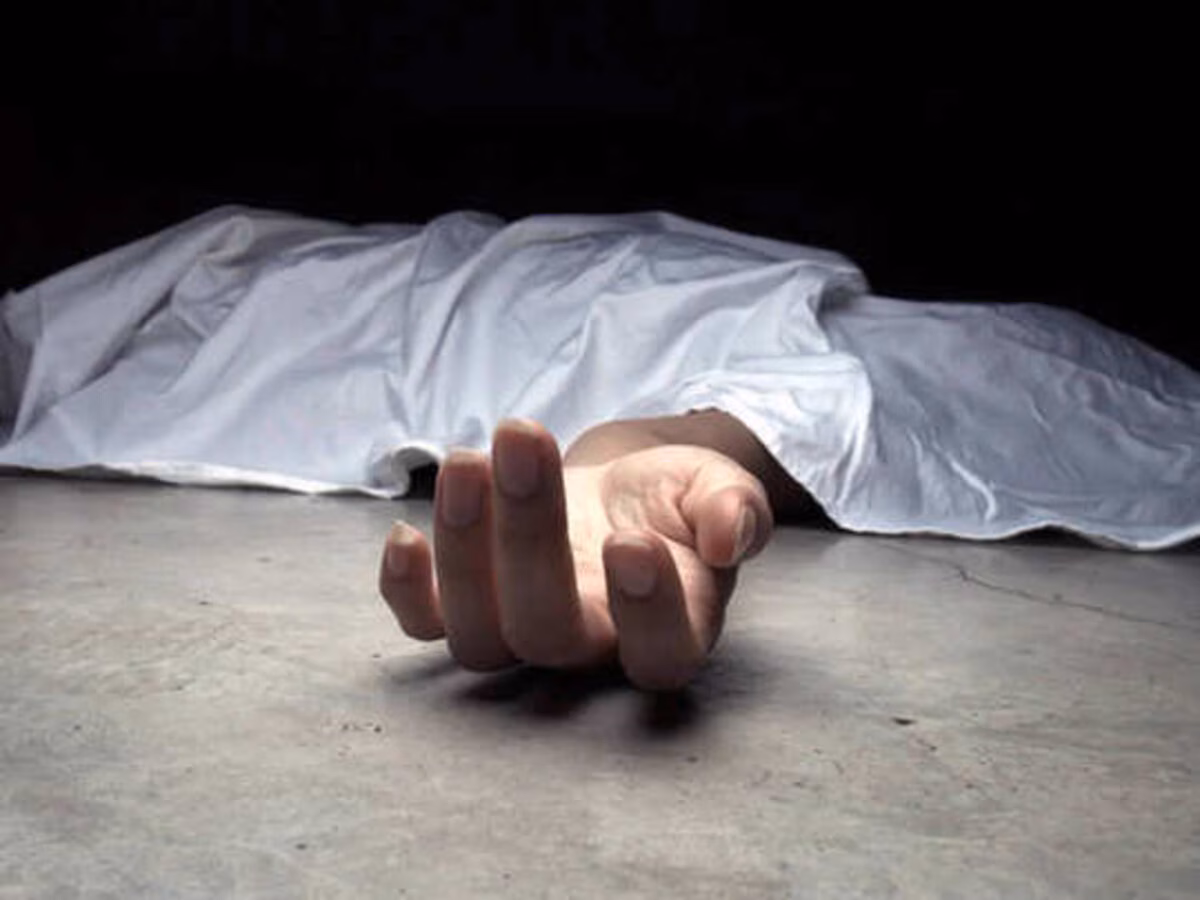 Bokaro: जज के बॉडीगार्ड की गोली लगने से मौत, जांच में जुटी पुलिस Bokaro: जज के बॉडीगार्ड की गोली लगने से मौत, जांच में जुटी पुलिस