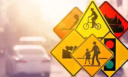 Churu: प्रभावी सड़क सुरक्षा प्रबंधन से सड़क दुर्घटनाओं पर करें नियंत्रण: सुराणा जिला कलेक्टर Churu: प्रभावी सड़क सुरक्षा प्रबंधन से सड़क दुर्घटनाओं पर करें नियंत्रण: सुराणा जिला कलेक्टर