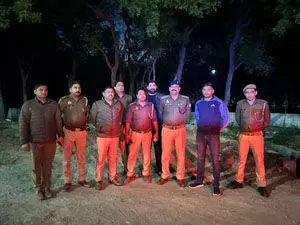 नोएडा : थाना सेक्टर-24 पुलिस और बदमाशों के बीच मुठभेड़, दो बदमाश गिरफ्तार