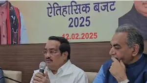 बजट से आम लोगों को मिलेगा लाभ, देश को तीसरे नंबर की अर्थव्यवस्था बनाना लक्ष्य : सीआर पाटिल बजट से आम लोगों को मिलेगा लाभ, देश को तीसरे नंबर की अर्थव्यवस्था बनाना लक्ष्य : सीआर पाटिल