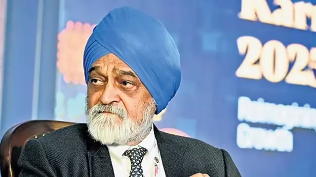 भारत को 8% की वृद्धि हासिल करने के लिए संरचनात्मक परिवर्तन की आवश्यकता है: Economist Montek Singh भारत को 8% की वृद्धि हासिल करने के लिए संरचनात्मक परिवर्तन की आवश्यकता है: Economist Montek Singh