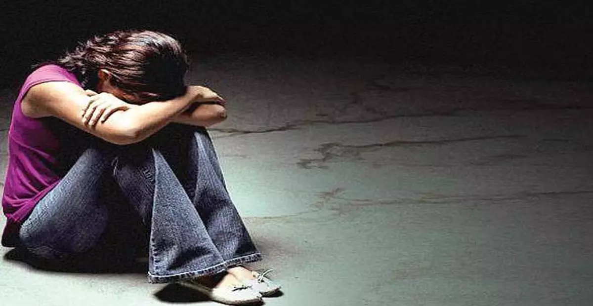 Odisha: ओडिशा में किशोर मां द्वारा शौचालय में छिपाए गए नवजात की मौत Odisha: ओडिशा में किशोर मां द्वारा शौचालय में छिपाए गए नवजात की मौत