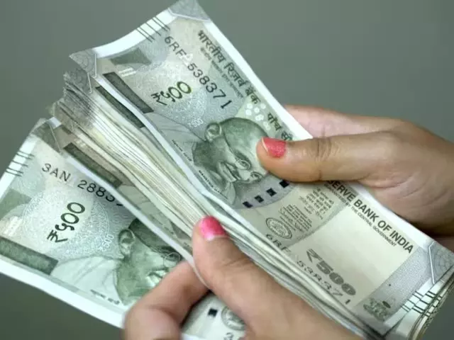 Tamil Nadu: सरकार ने परिवहन पेंशन लाभ के लिए 369 करोड़ रुपये ऋण के रूप में आवंटित किए Tamil Nadu: सरकार ने परिवहन पेंशन लाभ के लिए 369 करोड़ रुपये ऋण के रूप में आवंटित किए